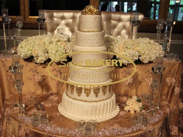 Wedding Cake Gold - Select Bakery